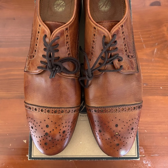 BNWOB Men\'s H by Hudson Brown Davern Drum Dye Brogue Derby Size US 9/UK 8/EU 42